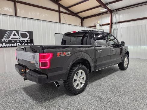 Used 2019 Ford F150 Platinum w/ Equipment Group 701A Luxury AWD/4WD image 9