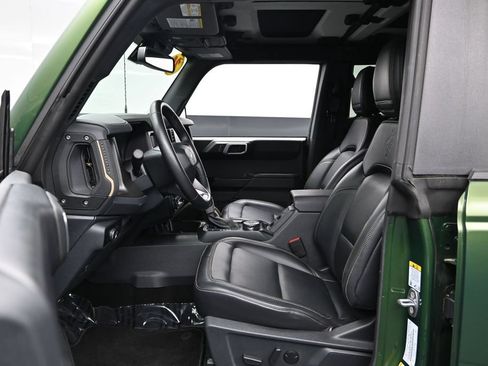Used 2025 Ford Bronco Badlands AWD/4WD image 20