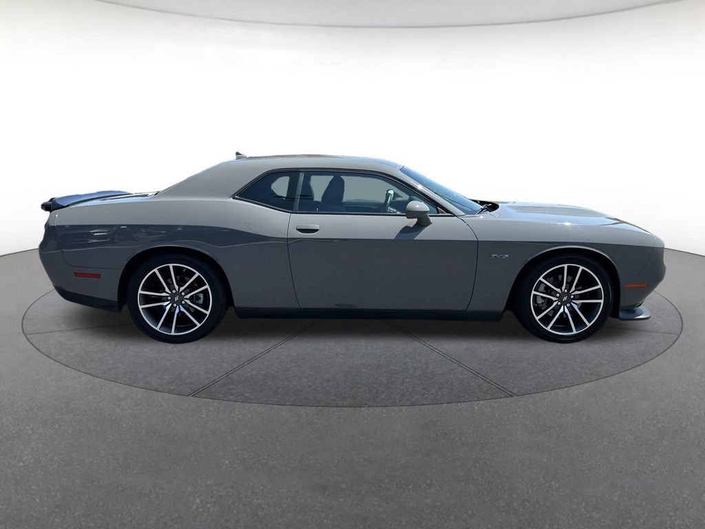 Certified 2023 Dodge Challenger R/T w/ Plus Package RWD image 7