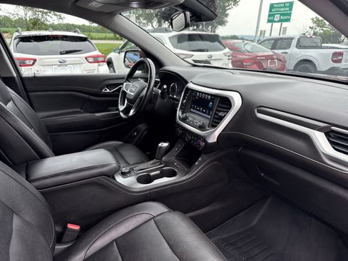 Used 2019 GMC Acadia SLT AWD/4WD image 18