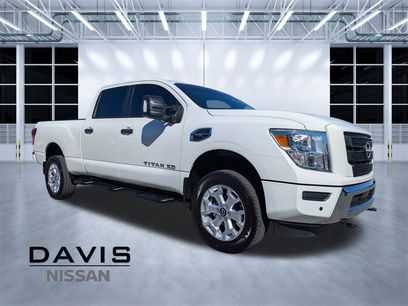 Used 2024 Nissan Titan SV w/ SV Convenience Package