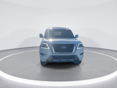 Used 2024 Nissan Armada Platinum w/ Captain's Chairs Package image 3