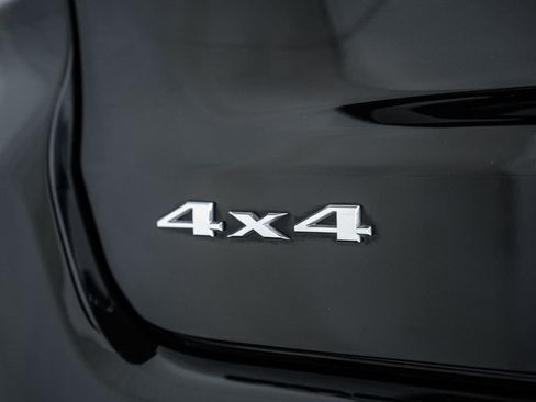 Certified 2022 Jeep Compass Limited w/ Sun and Sound Group image 10