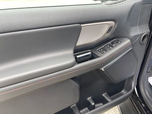 New 2025 Ford Expedition Max Active image 11