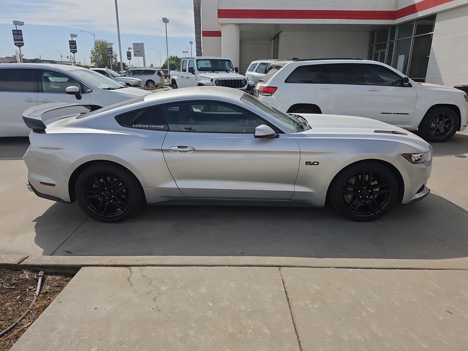 Used 2017 Ford Mustang GT Premium w/ Equipment Group 401A RWD image 3