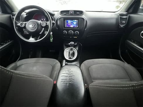 Used 2016 Kia Soul image 18
