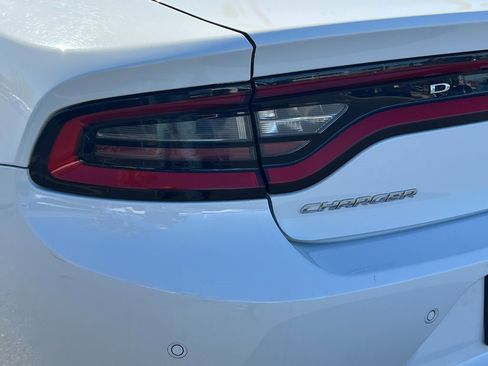 Certified 2022 Dodge Charger SXT image 19