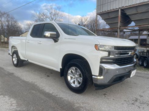 Used 2019 Chevrolet Silverado 1500 LT w/ Convenience Package image 8