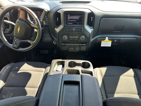 Used 2024 Chevrolet Silverado 2500 Custom w/ Custom Convenience Package AWD/4WD image 20