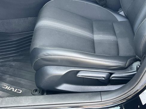 Certified 2024 Honda Civic Sport image 17