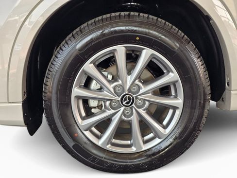 Used 2025 MAZDA CX-5 AWD 2.5 S w/ Select Package image 11