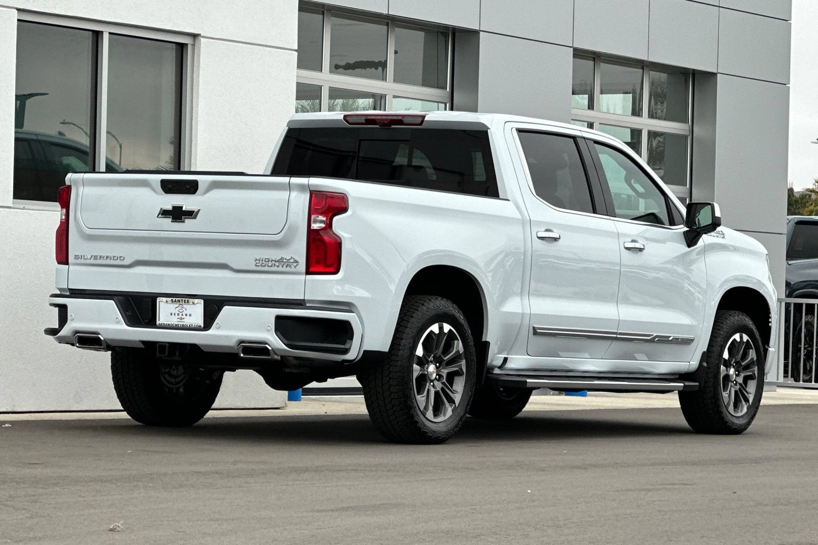 New 2026 Chevrolet Silverado 1500 High Country AWD/4WD image 4