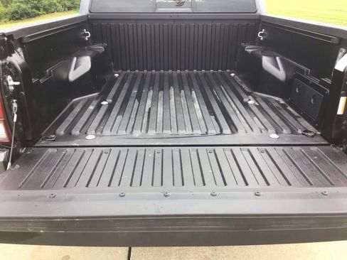 Used 2023 Toyota Tacoma SR AWD/4WD image 19