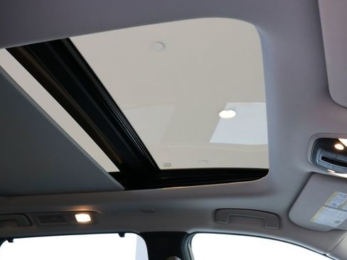 Certified 2025 INFINITI QX60 Luxe w/ Vision Package image 40