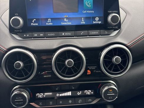 Used 2025 Nissan Sentra SR image 38