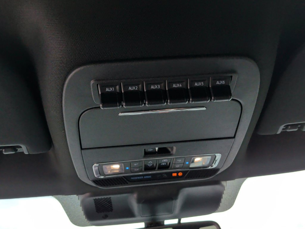 Used 2026 Ford F250 Platinum AWD/4WD image 23