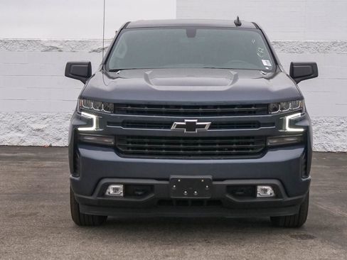 Used 2021 Chevrolet Silverado 1500 RST RWD image 2