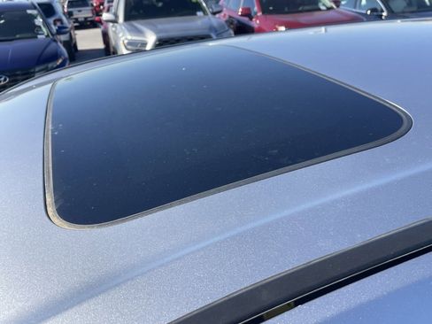 Used 2024 Honda CR-V EX-L image 4