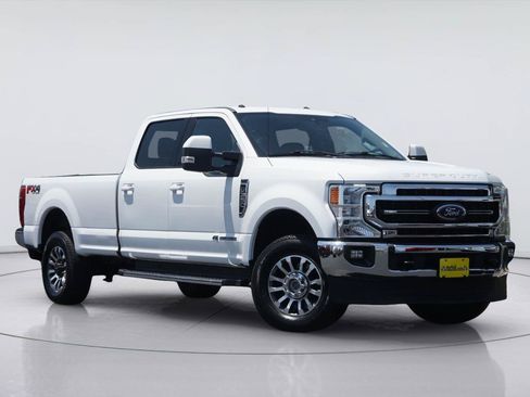 Used 2021 Ford F350 Lariat w/ Lariat Value Package AWD/4WD image 2