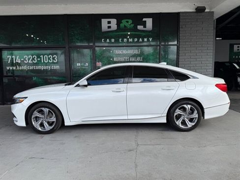 Used 2018 Honda Accord EX image 4