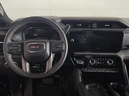 Certified 2025 GMC Sierra 2500 AT4 w/ AT4 Premium Plus Package AWD/4WD image 14