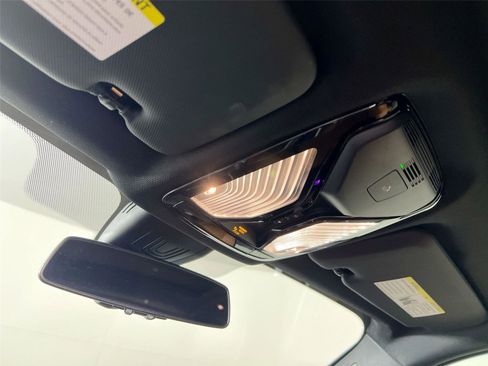 Used 2023 BMW X5 xDrive40i w/ Premium Package image 11