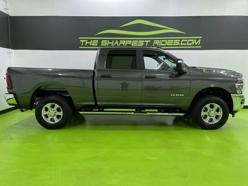 Used 2025 RAM 2500 Big Horn AWD/4WD image 11