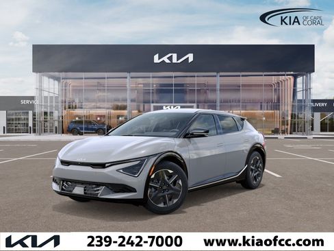 New 2026 Kia EV6 Light RWD image 1