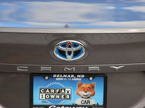 Used 2018 Toyota Camry XLE image 45