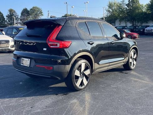Certified 2023 Volvo XC40 Recharge Ultimate w/ Protection Package Premier AWD/4WD image 7