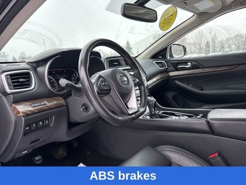 Used 2017 Nissan Maxima Platinum image 7