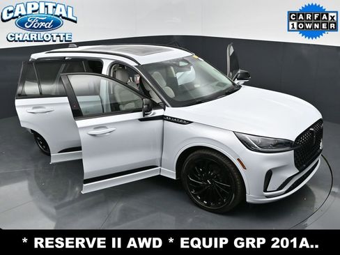 Used 2025 Lincoln Aviator Reserve w/ Equipment Group 201A image 39