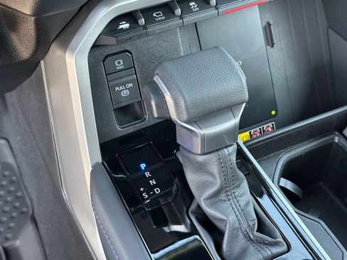Used 2025 Toyota Tundra Platinum AWD/4WD image 20