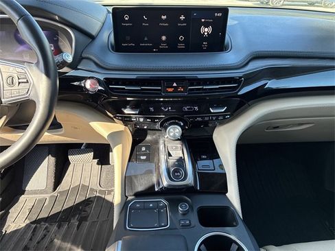 Certified 2024 Acura MDX SH-AWD w/ Advance Package image 21