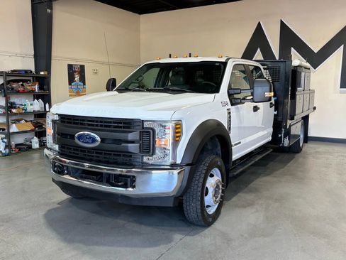 Used 2019 Ford F550 2WD Crew Cab Super Duty image 1
