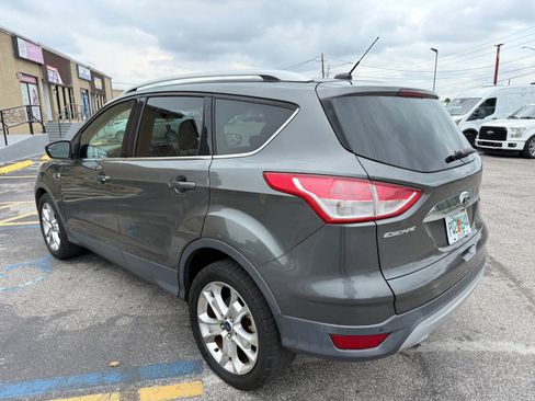 Used 2015 Ford Escape Titanium FWD image 3