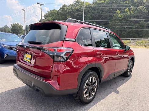 Used 2026 Subaru Forester Premium AWD/4WD image 12