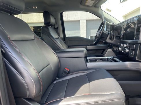 Used 2024 Ford F250 Lariat w/ Lariat Ultimate Package AWD/4WD image 20