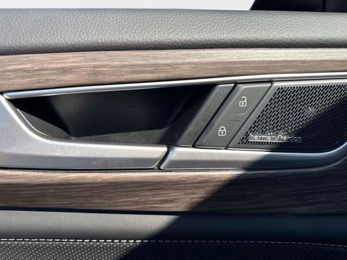 New 2026 Volkswagen Atlas SEL Premium R-Line image 19