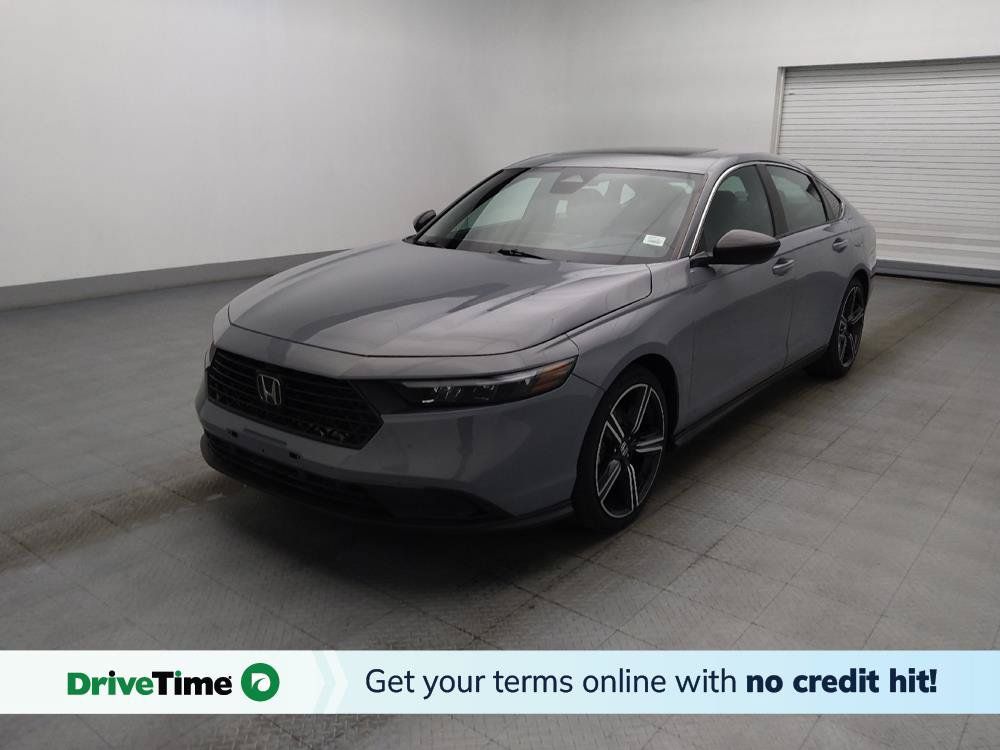 Used 2023 Honda Accord Sport image 1