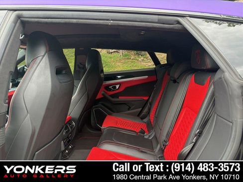 Used 2020 Lamborghini Urus AWD/4WD image 31