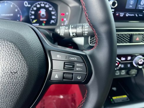 Used 2025 Honda Civic Type R image 17