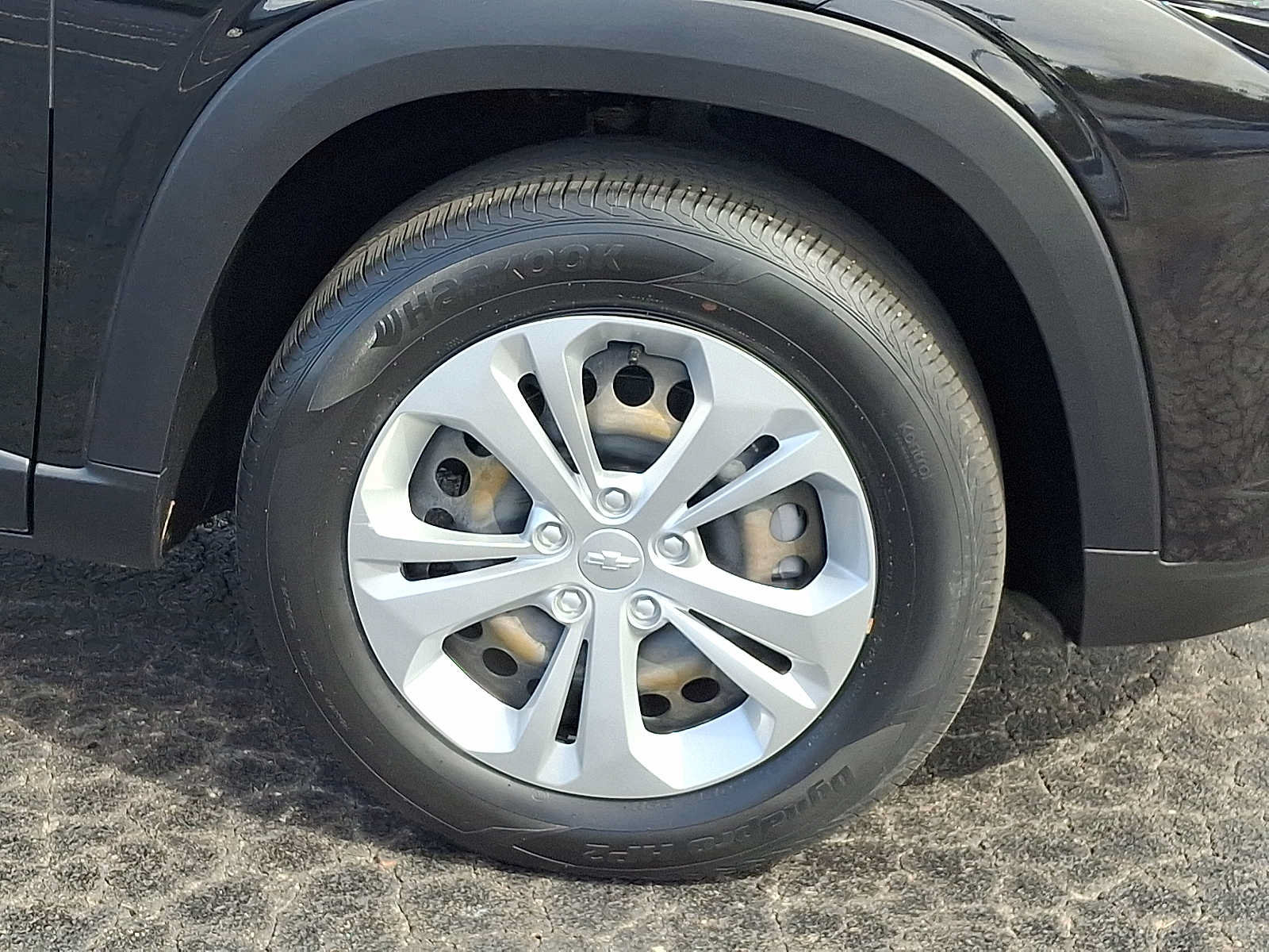 Used 2024 Chevrolet Trax LS FWD image 8