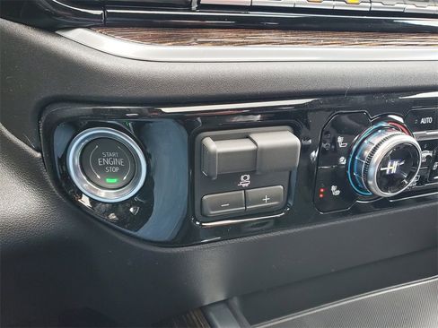 New 2026 GMC Sierra 1500 Elevation w/ Elevation Premium Package image 18