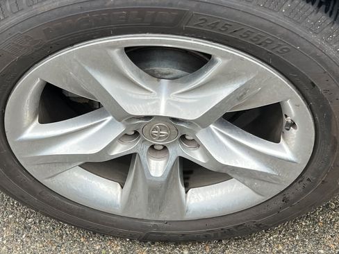 Used 2014 Toyota Highlander Limited image 14