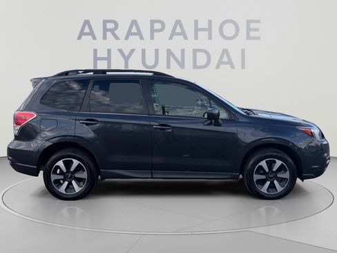 Used 2018 Subaru Forester 2.5i Premium w/ All-Weather Package AWD/4WD image 6
