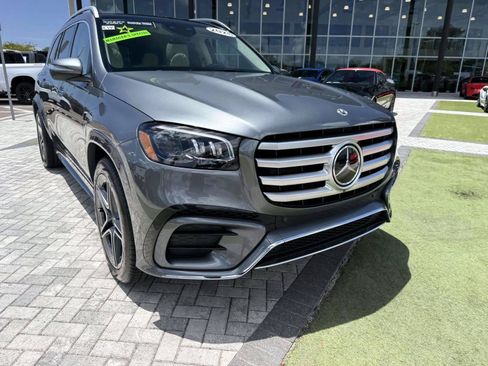 Certified 2026 Mercedes-Benz GLS 450 4MATIC image 8