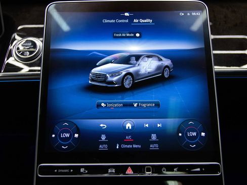 Used 2021 Mercedes-Benz S 580 4MATIC Sedan image 47