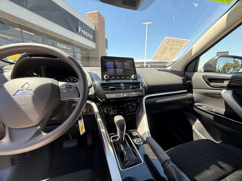 Used 2023 Mitsubishi Eclipse Cross LE AWD/4WD image 23