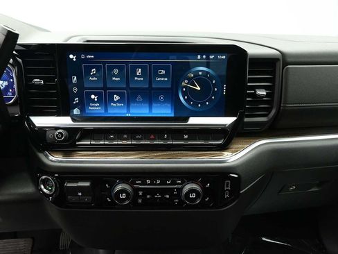 Used 2023 Chevrolet Silverado 1500 LT w/ Leather Package AWD/4WD image 18